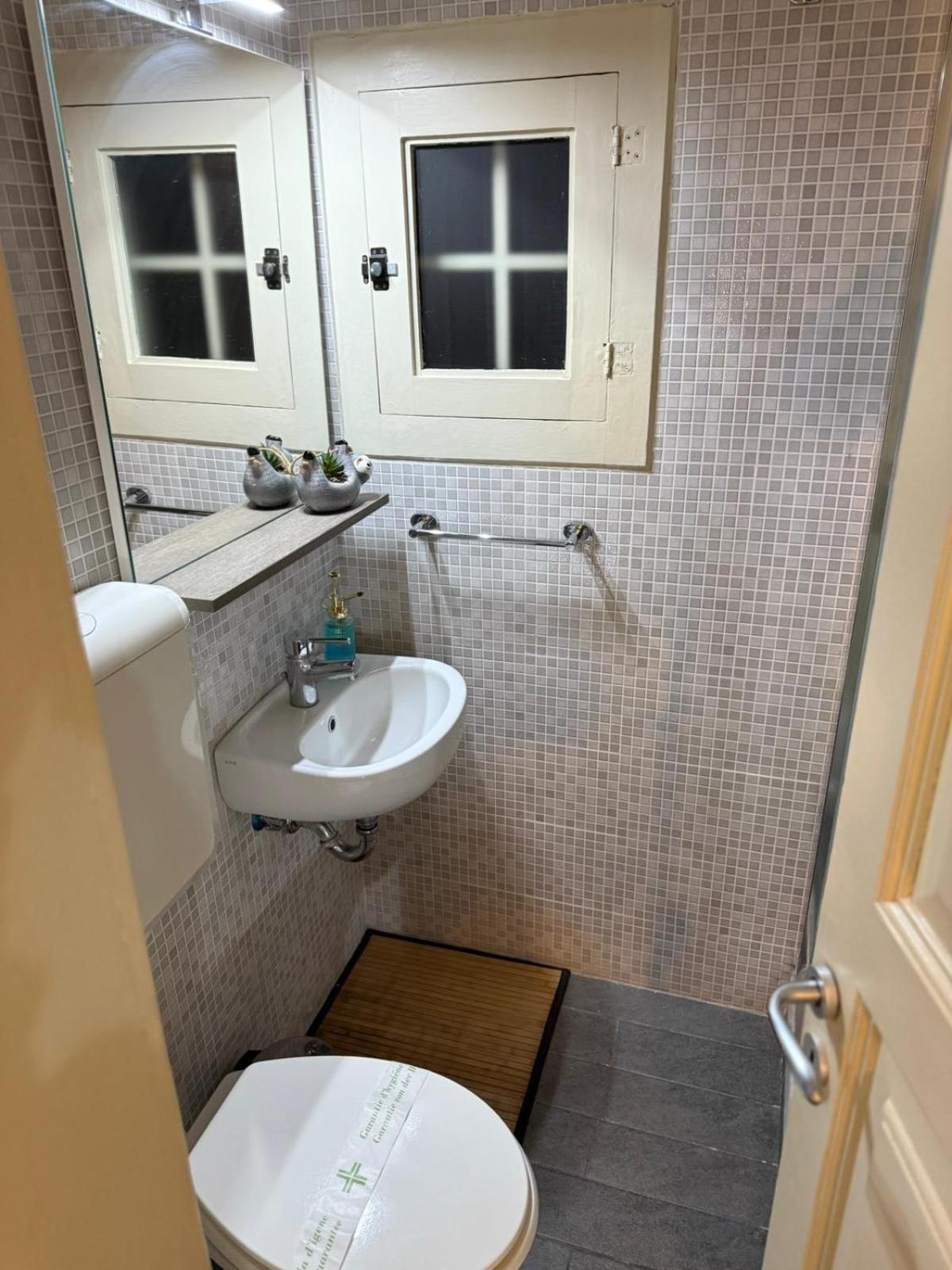 Art Palace Apartment City Center Katanya Dış mekan fotoğraf